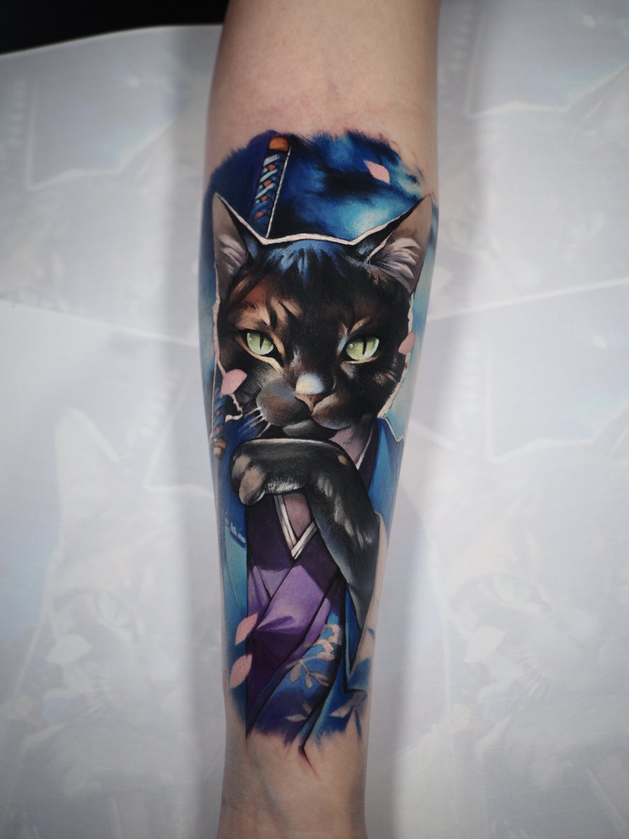 MottyTattoo's tweet photo. Tattoo with buddy✨

#mottytattoo #animetattoo #neotrad #neotraditionaltattoo #colourtattoo https://t.co/2OysVaN5r9