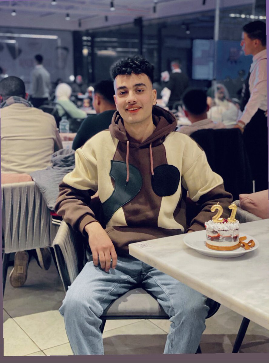 A7medsayed100's tweet photo. 21🥳 https://t.co/1AWzUQcBfJ