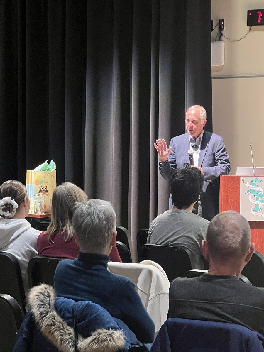 Dr. Kevin Maurer tweet media