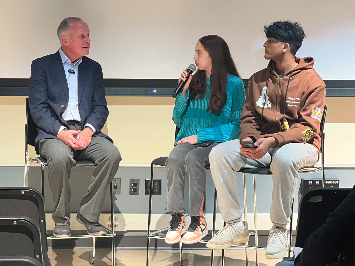 Dr. Kevin Maurer tweet media