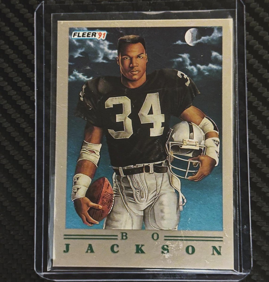 YeahThoseCards's tweet photo. Day 11
#JrJanuary plus Jackson, Jones & Jordan..
#PCJanuary #JrJacksonJonesJordanJanuary @bojackson @realcj10 #MichaelJordan #KenGriffey #BoJackson #ChipperJones #sportscards #whodoyoucollect #thehobby https://t.co/vibYvPlLlk