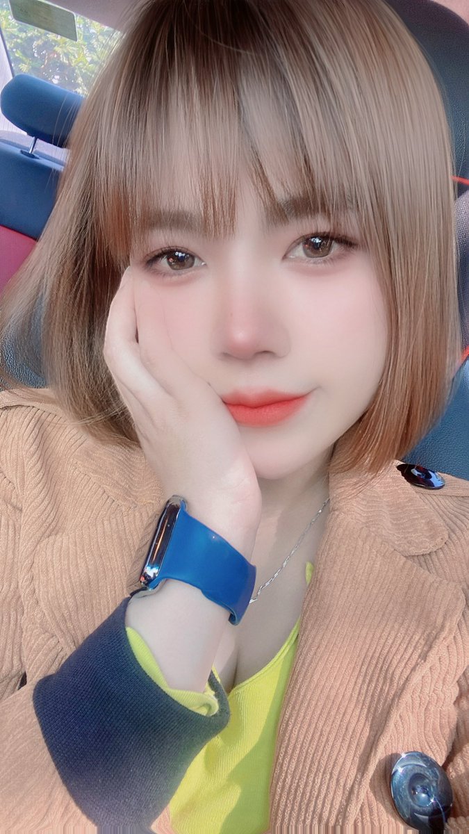 Hoa_Nguyen95's tweet photo. Đó giờ cái nết tưởng còn 18.🤣
Ai dè! nhớ ra mình đã sắp 30.😞 https://t.co/4EXyMz2Vkr