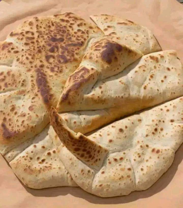 ibr0o0o's tweet photo. غمض عينك نص تغميضة كده 
صلوا علي الحبيب المصطفى
#جمعة_مباركة https://t.co/vNk7FuMBrg