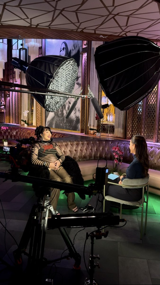 Kuchis — <a href="/KALIUCHIS/">KALI UCHIS</a> reunites with <a href="/rocsidiaz/">ⓇⓄⒸⓈⒾ</a> to chat about her pregnancy news and new Spanish album, ORQUÍDEAS. Stay tuned tomorrow on <a href="/ABCNewsLive/">ABC News Live</a> at 7p EST.

My fellow Kuchis <a href="/karolinarrivas/">karolina</a> and I got to produce this one. 🤝🏽

 #KaliUchis #ORQUIDEAS