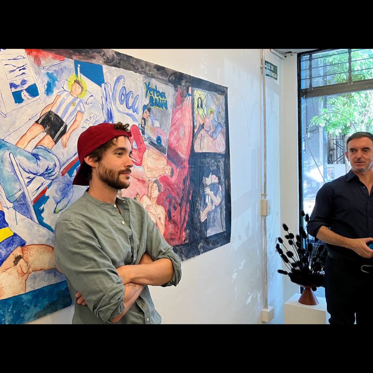 FabroTranchida's tweet photo. Hoy la periodista Marina Sepúlveda de @AgenciaTelam  visitó nuestra galería Wunsch para hablar con @fabrotranchida sobre su nuevo solo-show «Hotsa (hagiografías de barrio) No se lo pierdan ! https://t.co/hh69euycs6
