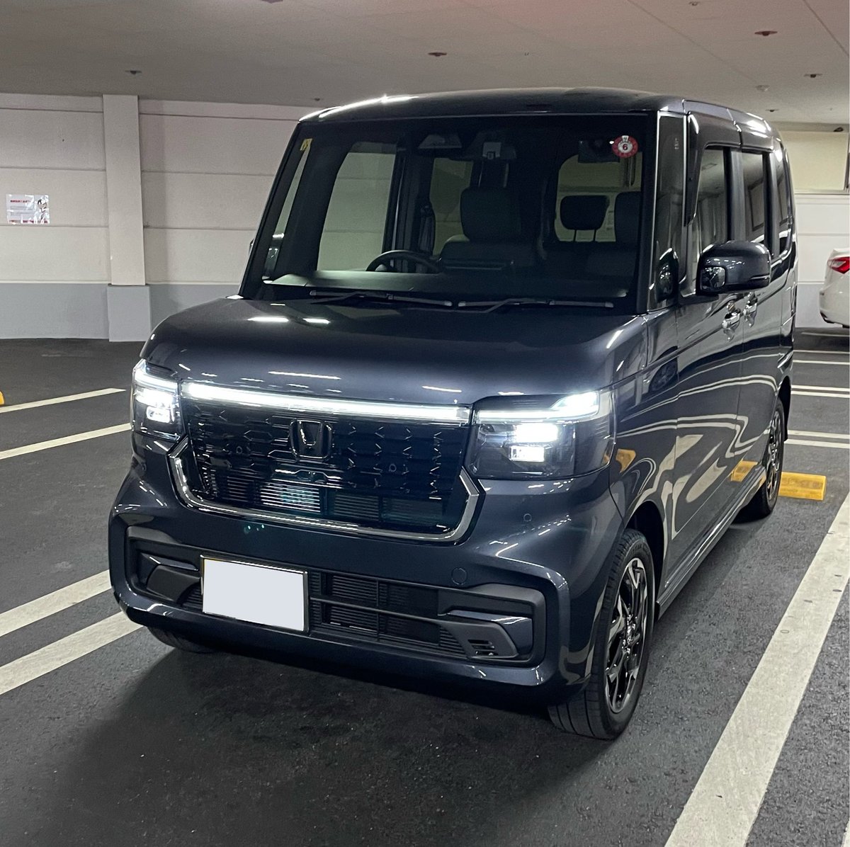 Fuuter21's tweet photo. 新型N-BOX納車されました😆
メテオロイドグレーかっこいいですよ

#Nbox https://t.co/w9FXB0Lpey