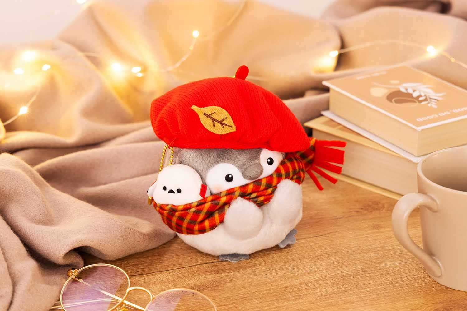 コウペンちゃん　ベレー帽とマフラーでいっしょにおでかけマスコット　ぬいぐるみ コウペンちゃんグッズ公式 on X: 