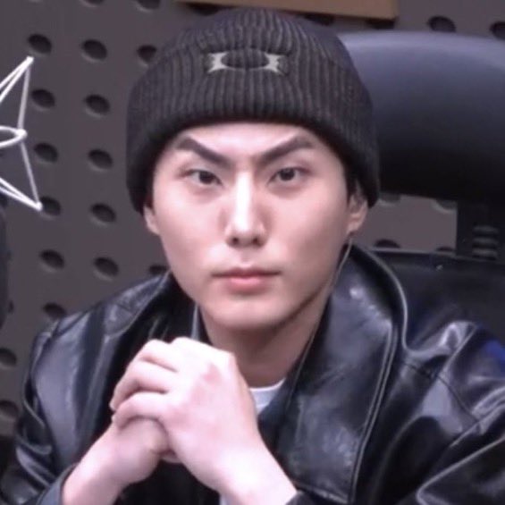 본 교관은 여러분이 어떻게 하느냐에 따라

천사가 될 수도                               악마가 될 수도 

있습니다