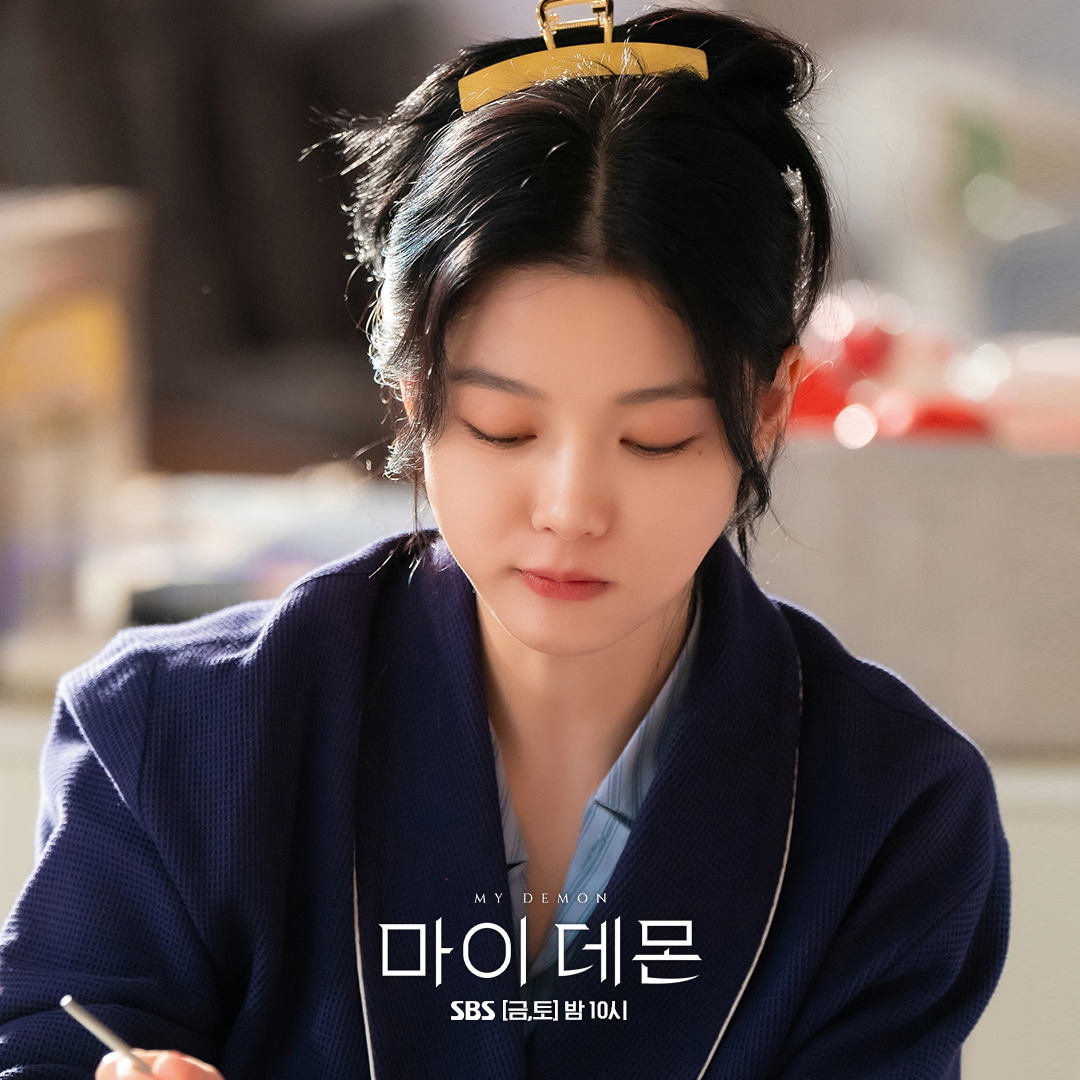 SBSNOW's tweet photo. 아싸!! 오늘 마이 데몬 하는  날이다!!
아침부터 달달..🤭 신혼의 맛 티비❤️

SBS 금토드라마 <마이 데몬>
☞ [금] 밤 10시 · [토] 밤 9시 50분

Copyright Ⓒ SBS. All rights reserved.
무단 전재, 재배포 및 AI학습 이용 금지

#SBS금토드라마 #마이데몬
#MyDemon #마이데몬스틸 #스틸
#김유정 #도도희 #송강 #정구원
#KimYoujung #SongKang