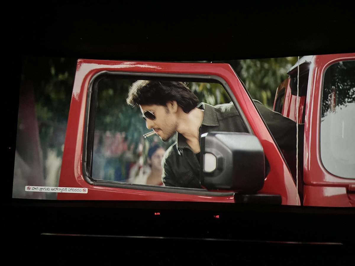UsthadPspkcults's tweet photo. #Trivikram
#ShowtimeCheck
Guruji iddarki rod esadu #PawanKalyan #MaheshBabu𓃵
#Agnyaathavaasi
Savadengali guruji ni https://t.co/8Ifwm801O8