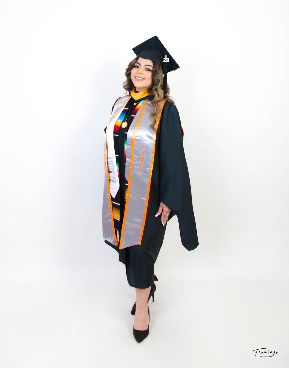 olgaHdz_'s tweet photo. Words can’t describe all the emotional phases it has taken to have come this far . All the sacrifices didn’t go unknown. Hard work , dedication &amp; disciplinary pays off . Para las metas y sueños nunca se limiten !✨🫶
#Classof2023CriminalJusticeMastersDegreeGraduationPhotoshoot https://t.co/3CsLMfbhQo