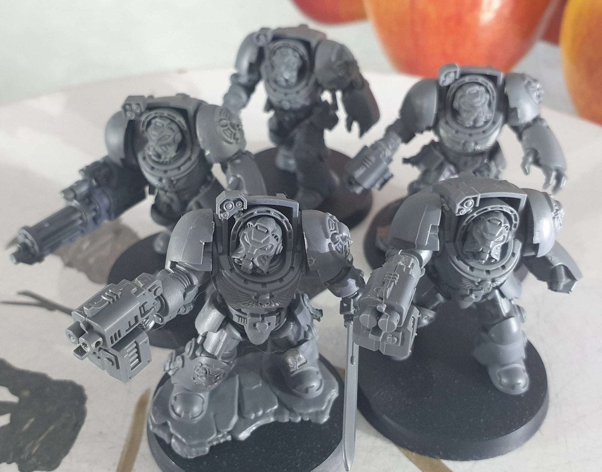 MercytheM's tweet photo. Fridge light is best light
(New Birthday/Xmas Terminators rdy for undercoat) https://t.co/u5gKb5mBpQ