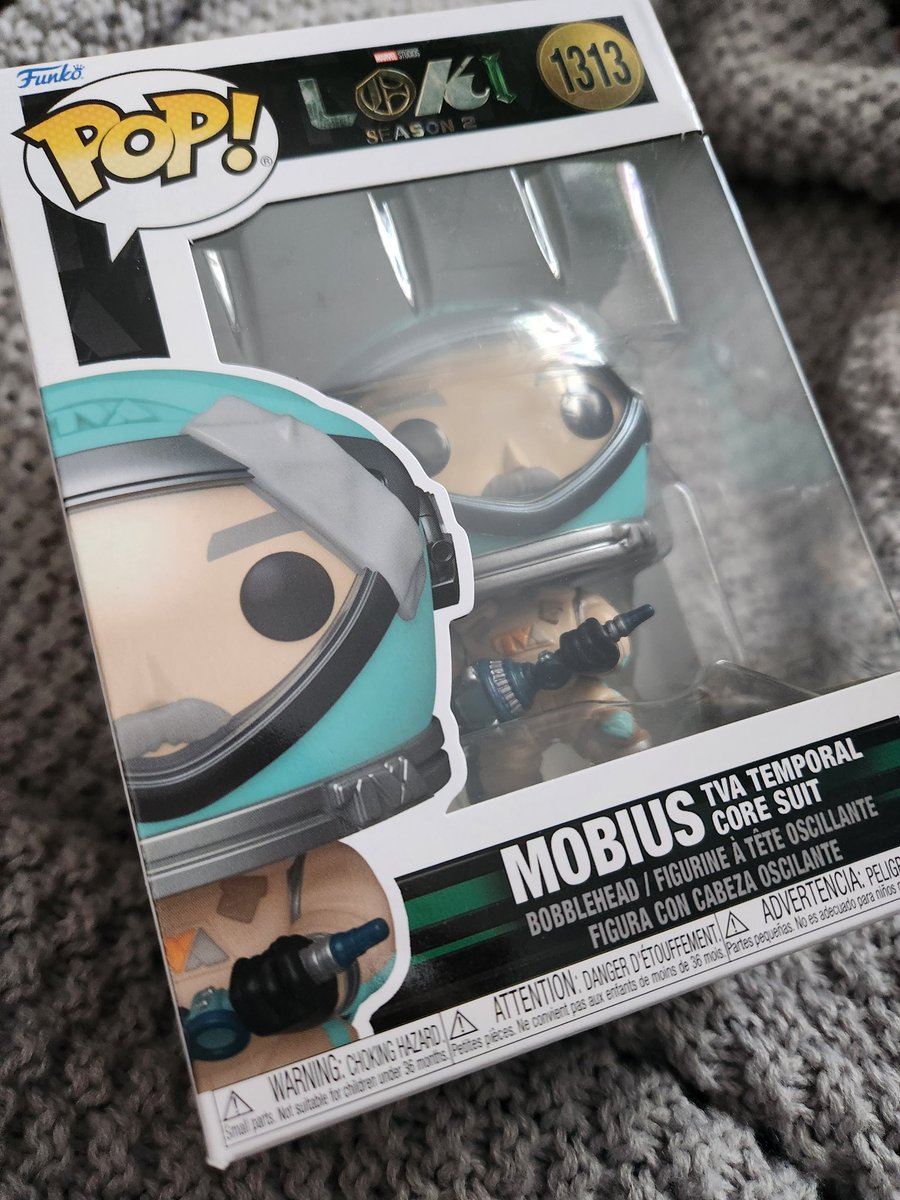 c0shufflek's tweet image. #GEEKOUT
He just arrivedꉂ🤣𐤔