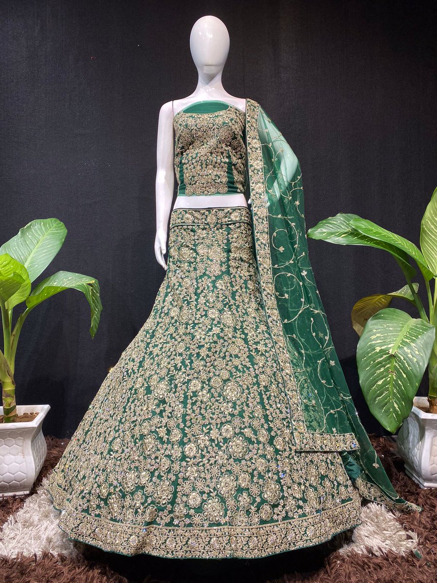 BgCration's tweet photo. Our #lehenga collection start with 499 Rupees only. 
#Bgcration a Venture of @kmgcgroup #kmgcgroup.  Women Ultimate #fashion Destination .
#saree #lehenga #kurti 
#onlineshopping 
A Product of #kunalmondal &amp; #bananigupta 
@k89467324 https://t.co/z6uyzy4qjn