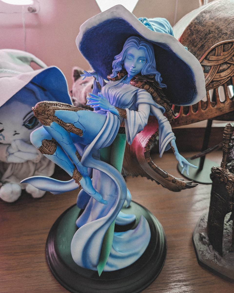 sailorbeeee's tweet photo. ranni the witch 🥰 a late christmas present from @apDrop, which was printed, sanded, painted, and finished by @Bergability 🥺 https://t.co/i28YxBGjz4