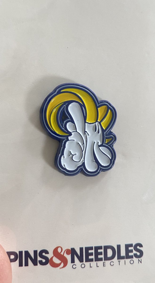 Chrispyyy_95's tweet photo. I’ll never get over this drop one of my favorite LA artists OG slick did in honor of our Champion Los Angeles Rams🔥
#LAforever #Rams #OgSlick https://t.co/P2F55cTZuY