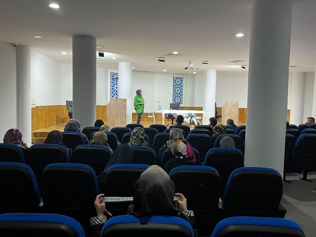 bursaafad's tweet photo. Bursa AFAD İl Müdürlüğümüzce Kamu ve özel kurum kuruluş personeli, sivil toplum kuruluşları, AFAD gönüllüleri ve vatandaşlarımıza yönelik eğitim ve tatbikatlar aralıksız devam ediyor. @BursaValiligi @AFADBaskanlik https://t.co/J9pDYSuGIq