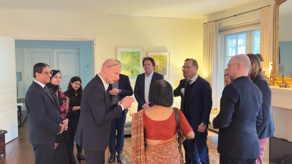 Delighted to welcome a champion of #water, Dr <a href="/henkovink/">Henk Ovink</a>, and distinguished 'friends of water-climate adaptation'. Thnx to Prince <a href="/jaimedebourbon/">Jaime de Bourbon de Parme</a>/<a href="/MinBZ/">Ministerie van Buitenlandse Zaken</a> &amp; Prof Joyeeta Gupta/<a href="/UvA_Amsterdam/">UvA Amsterdam</a>, fr reflections on valuing water within multilayered nat'l/global development discourses,