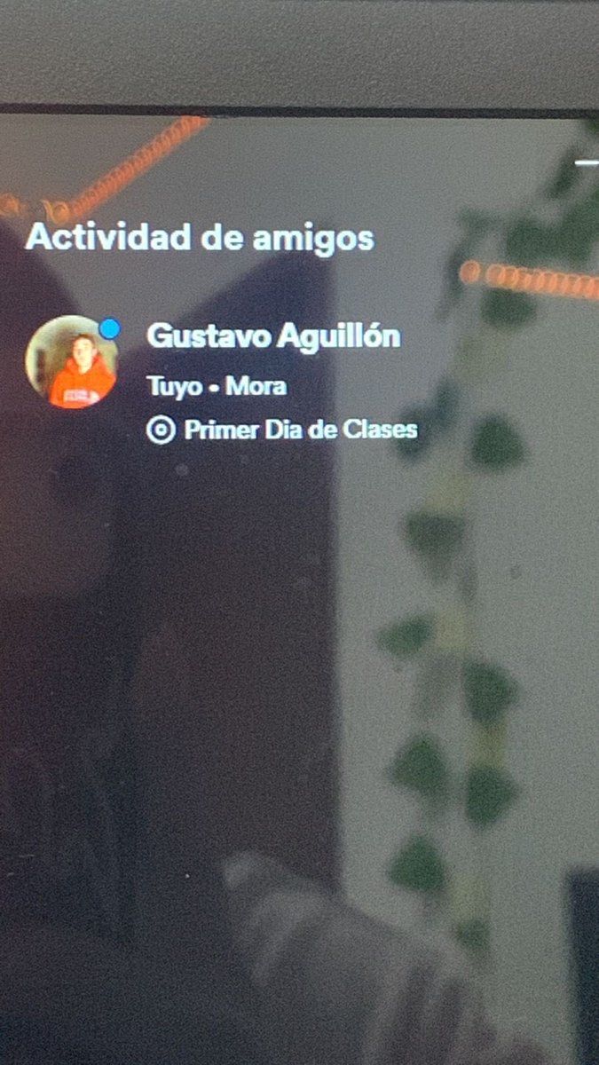 its_gussss's tweet photo. si algún día no me ven escuchando tuyo de mora es porque me fui al otro mundo :( https://t.co/4IHFfgj4qA