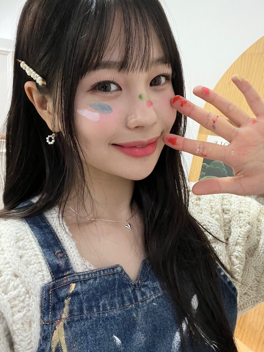 🎨
#JIHAN #지한 #WEEEKLY #위클리