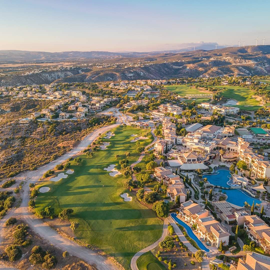 GolfHolidayShop's tweet photo. Enjoy the perfect Stay &amp; Play Golf Holiday to Cyprus 🇨🇾at Aphrodite Hils 

To plan your perfect golf holiday in the sun...

Visit- https://t.co/yFhZrqaHSC 
Email - sales@golfholidayshop.com https://t.co/HwQPNONZ81