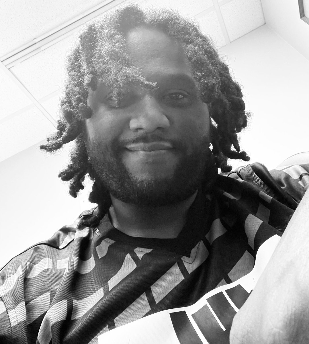 GbTrenches's tweet image. Random lol