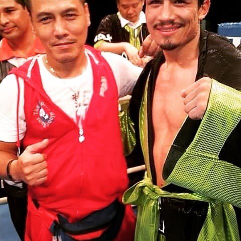 masatakano57's tweet image. Amigo me regalos guantes de entrenamientos(Cleto Reyes)🥊
世界王者候補の実使用メキシコ製グローブを頂きました。
いつもお心遣い有難うございます。
#cletoreyes #guantesdeboxeo #boxeadores #HECHOENMEXICO