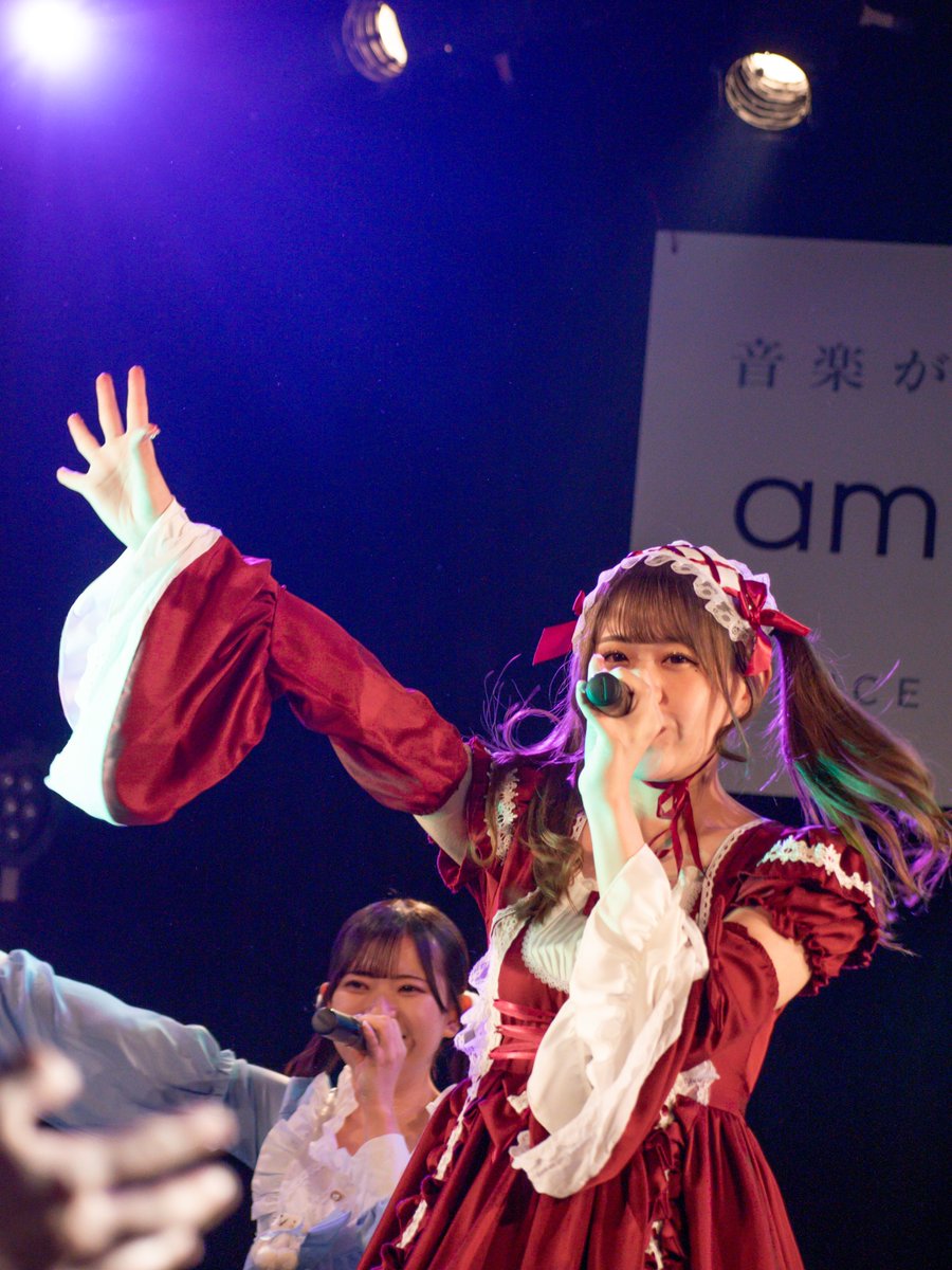 K_seki_camera's tweet photo. 可愛かったその2

#ワッくる #夢乃きらり 
#ポートレート
#ライブ撮影 #ライブ写真
#ファインダー越しの私の世界 
#キリトリセカイ
#カメラ好きな人と繋がりたい
#写真好きな人と繋がりたい https://t.co/kwxrmfL8yn