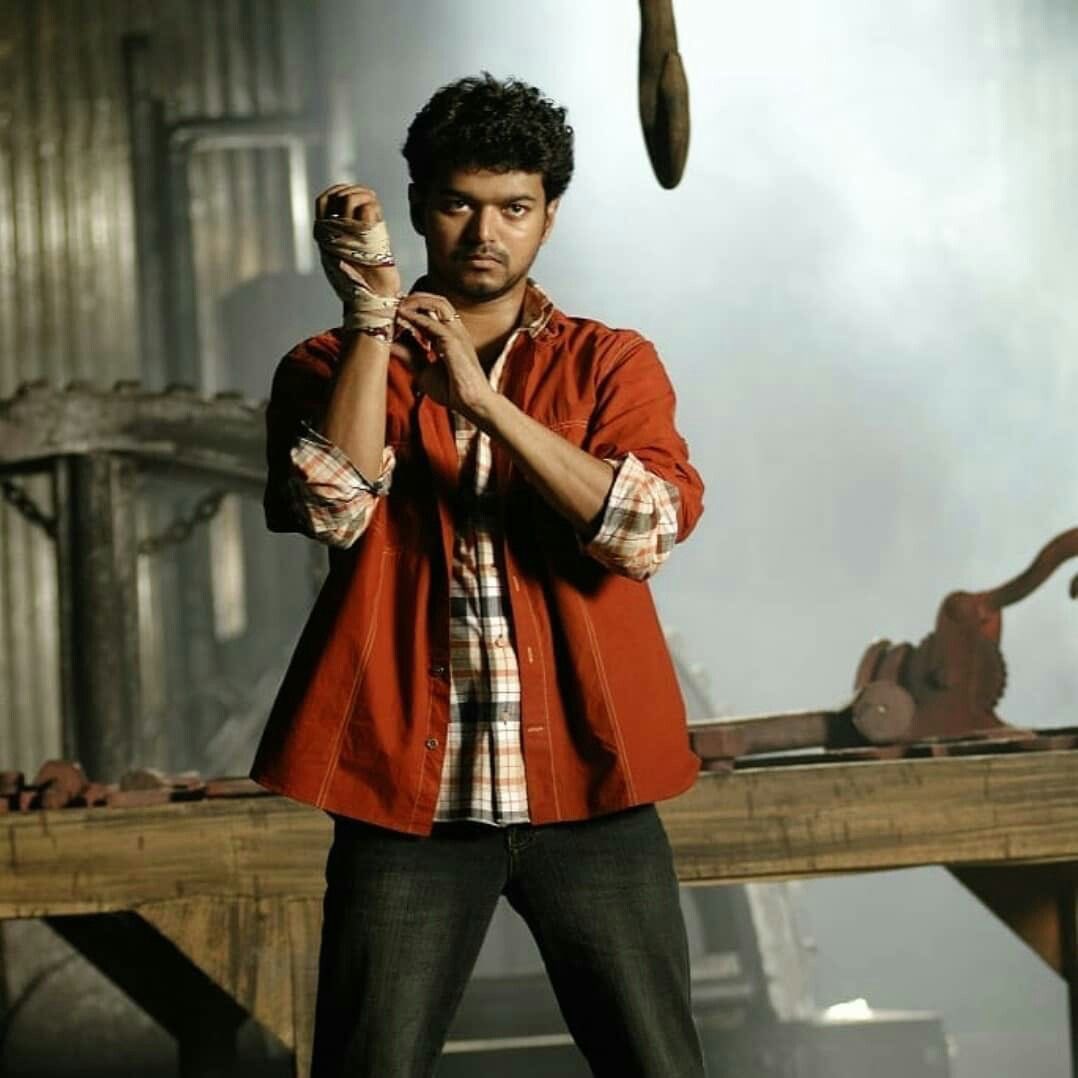 obito__007's tweet photo. Aatanayagan varisu 🔥 pongal 500k soon
#PongalConquerorVIJAY https://t.co/uPftsA2vQU