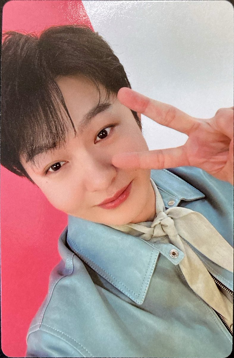 BornToEngSub's tweet photo. changsub red version:
1. "Always together"
2. "2024 fighting!" (korean phrase meaning "let's go", "we can do it" kind of thing) https://t.co/9jOahmEolY