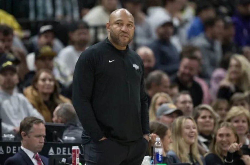 siLk e. sLim (@foxxyvic) on Twitter photo 