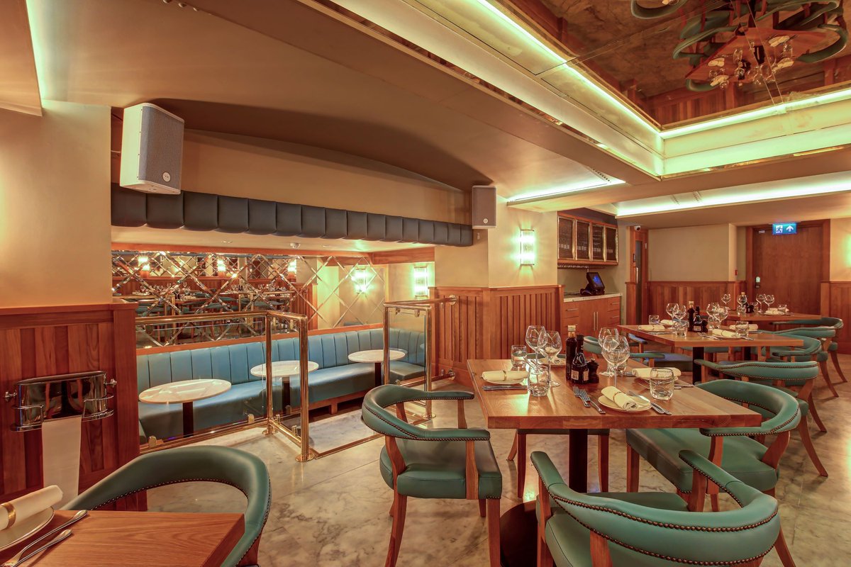Dawnvale's tweet photo. Take a look back at one of our previous projects. The stunning @piccolinoheddonstreet
A comprehensive refurbishment with exquisite results.
#Marble #Piccolino #Mayfair #Restaurant #London #FitOut #Design #Bar #BarBuild #BarFit #Refurbishment #Refurb #Brass #ElegantStyle https://t.co/IJWZuVE0w9