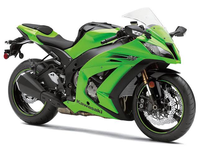 「ZX-10Rはこのモデルが好き。」|瑞野流石(12/28)のイラスト