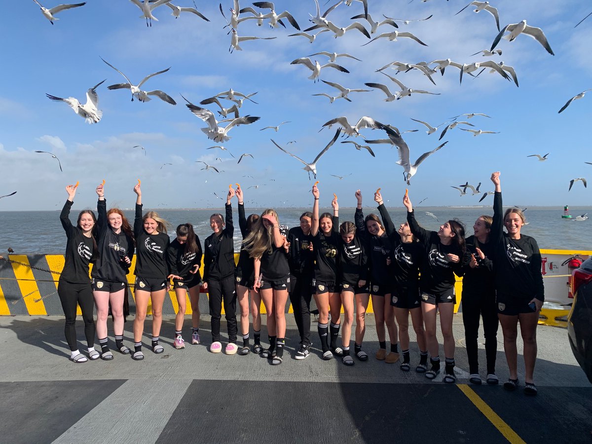 VidorLPS's tweet photo. Ferry fun this morning! #LPS #Itsagreatdaytobeapirate https://t.co/0mvC903XYm