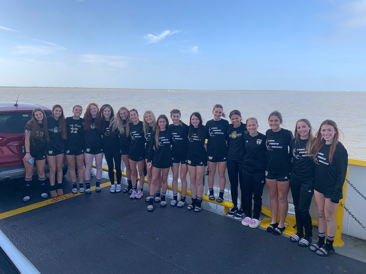 VidorLPS's tweet photo. Ferry fun this morning! #LPS #Itsagreatdaytobeapirate https://t.co/0mvC903XYm