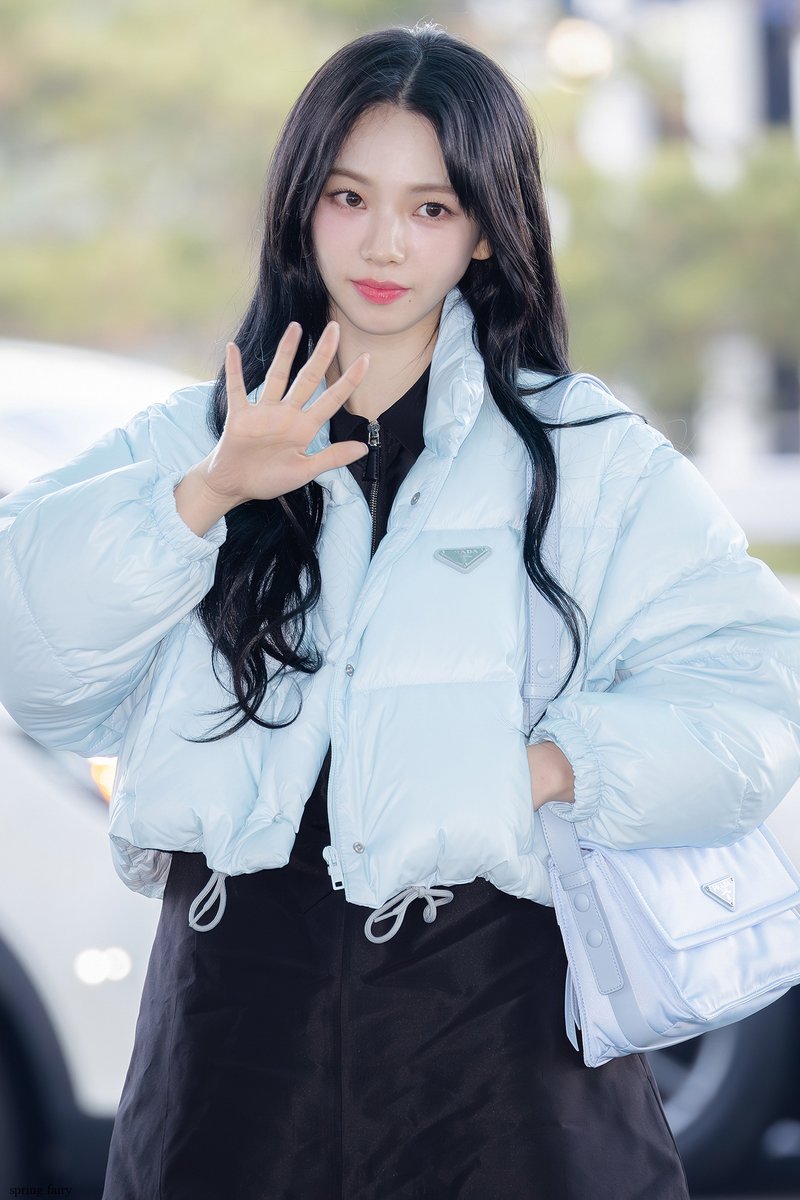 SpringFairy0411's tweet image. 240112
#aespa #에스파 #KARINA #카리나