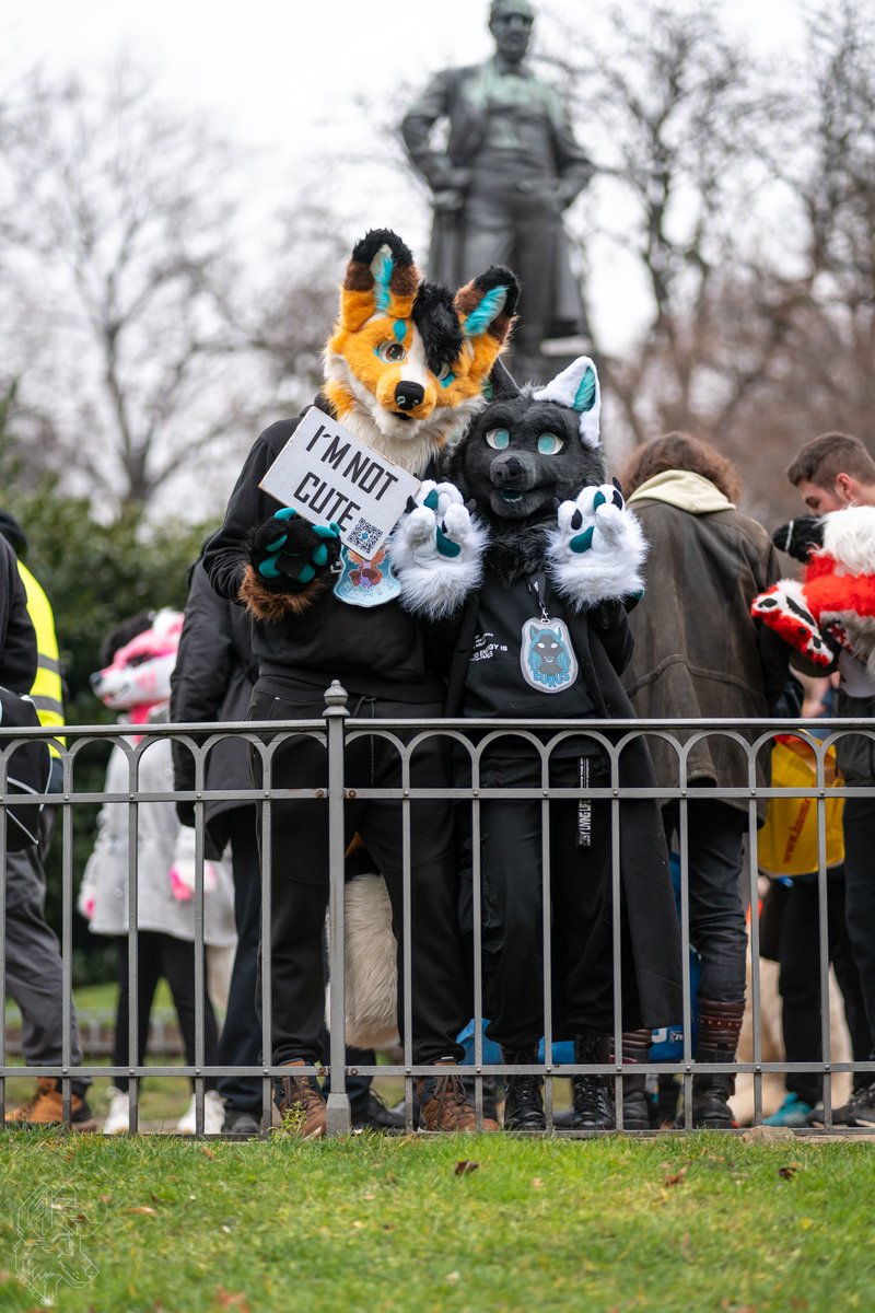 Just a cute photo with my cutie 🙈❤️
Happy #fursuitfriday 
📷 | <a href="/vlaaacek/">VlaceK</a>