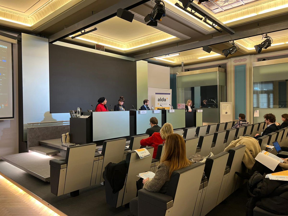 StandUpEu's tweet photo. 🔚Yesterday we closed up our project STAND-UP with the seminar “Stand Together Against Hate: A Multi-Agency Initiative”.

❗ More information will follow soon.

https://t.co/WX5Tu0Iu2U https://t.co/kQIfTpya4Z