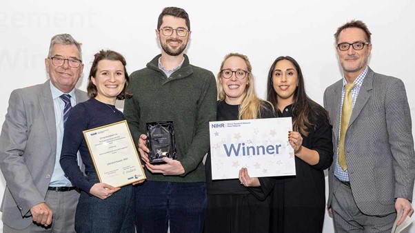 Congratulations to our STANDING Together Team who won a prestigious award late last year for their outstanding commitment to involving patients & the public in their work! 👏They were recognised for involving minority populations in their research delivery bit.ly/3NZLebx