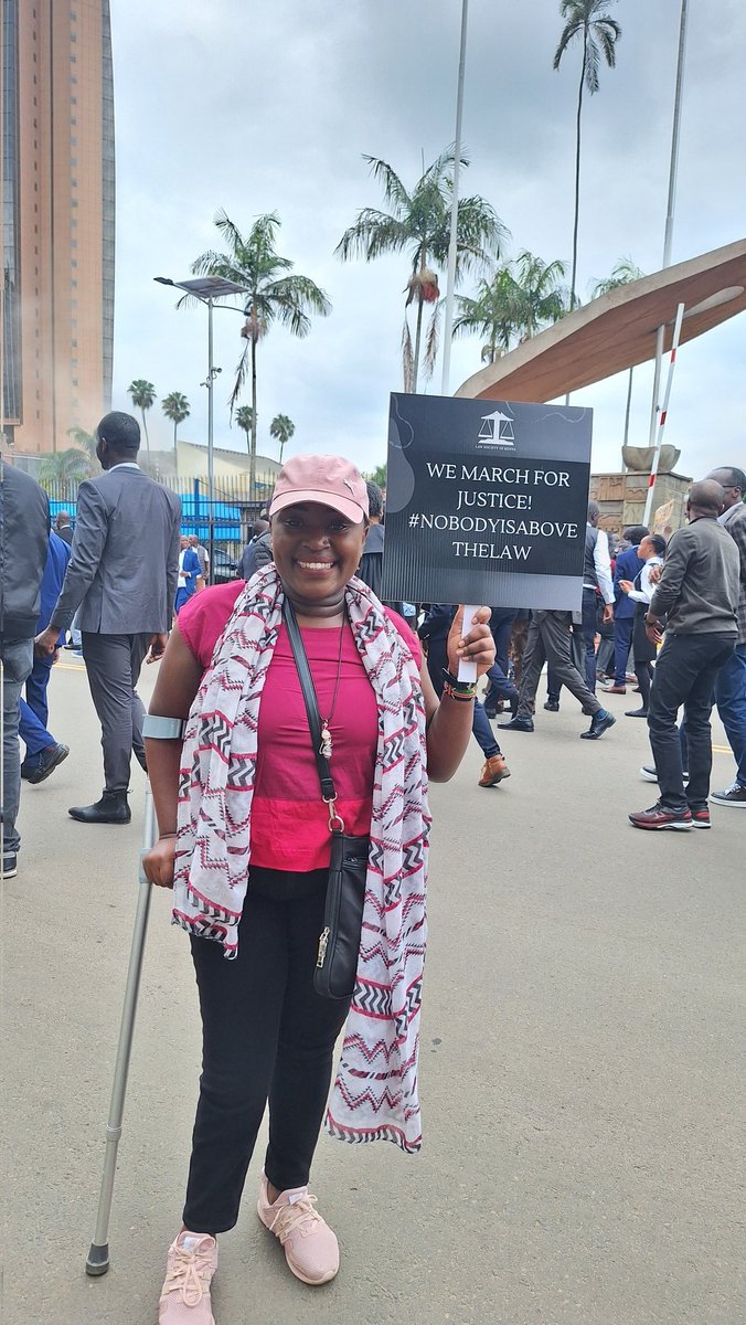 wanjaah's tweet photo. They asked the Pharaoh,“what made you a tyrant?”
He said, “no one stopped me”. 
~Arabic Proverb
#PushBackAgainstPushBack🫸
#ConstitutionalSafeguards #TogetherforJudicialIndependence
#FuataSheria
@THGCenterKe
@LawSocietyofKe 
@etadv 
@HMboce https://t.co/QAQixXjrlV