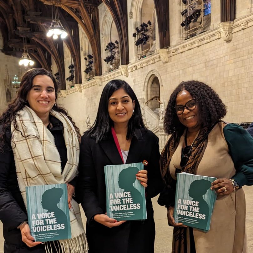 It was wonderful to meet @zarahsultana MP, and discuss our joint PhotoVoice exhibition and book produced with @CoventryCAWR. The photos and book highlight the harmful effects of the #NRPF policy, including homelessness, food poverty, and generational trauma. #EndNRPF