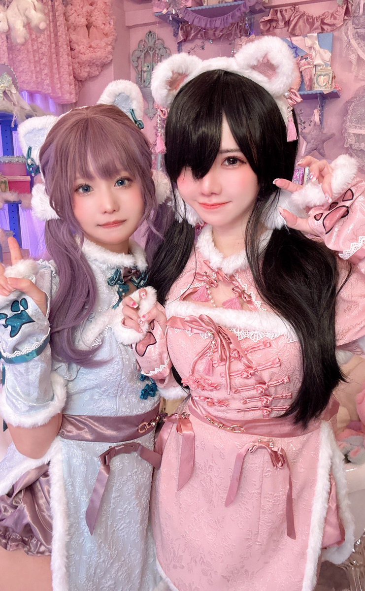 We wore cute costumes from malymoon॑⸜(* ॑꒳ ॑* )⸝⋆*
It was fun to shoot!
I'm going to AniManGaki in Malaysia this year!･:*+.(( °ω° ))/.:+
⁡
⁡2人でマリームーンのコスチュームを着ました(* ॑꒳ ॑* )💕
撮影楽しかった(˶'ᵕ'˶)

@iamdorasnow https://t.co/ITkwAWUbKQ