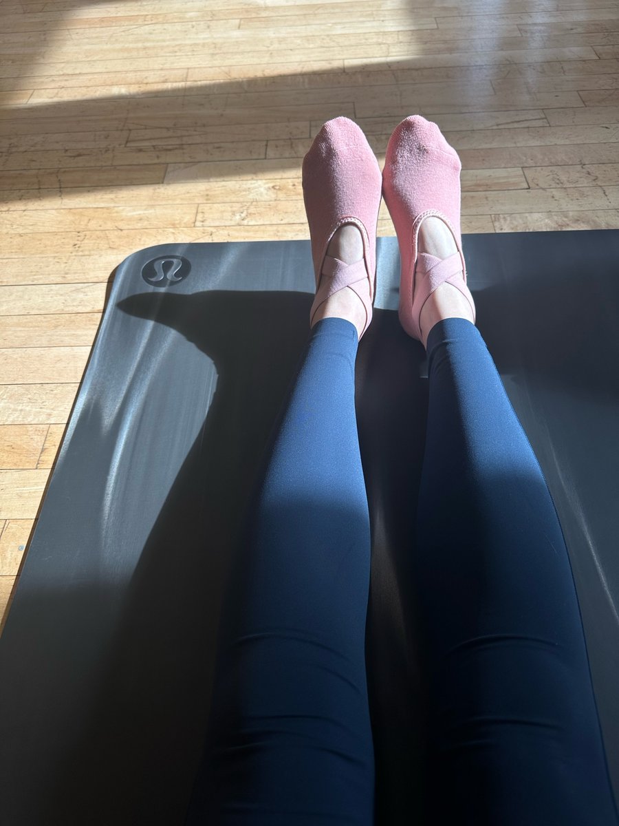 Basupaudel7's tweet image. The little things you do every day will change your life.