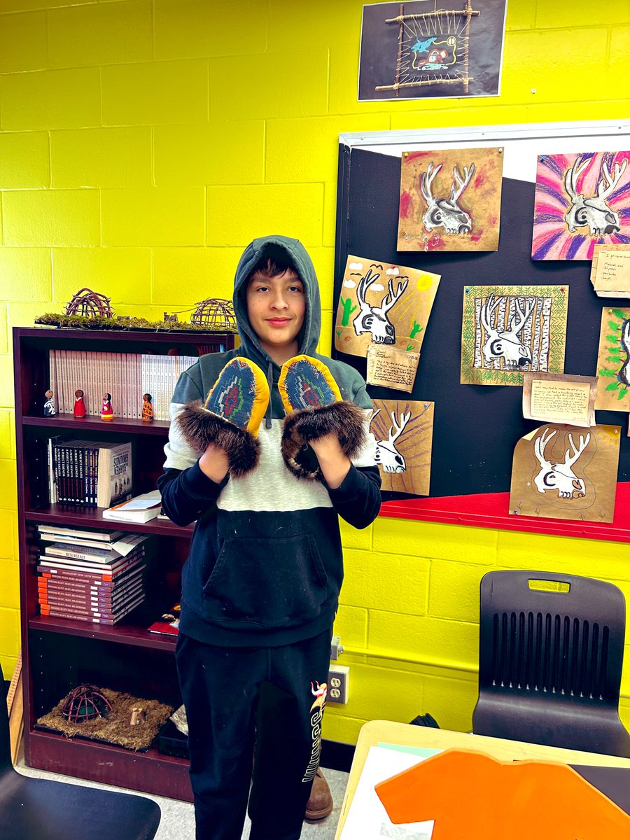 LisaMactbay's tweet photo. A lot of hard work getting these done ✔️. They did such awesome work — first time sewing 🧵  🪡 and all smiles when they finally see the finished products @HammarskjoldP #KZLodgeprogram2024 #moccasins https://t.co/bP7oOGxf3S