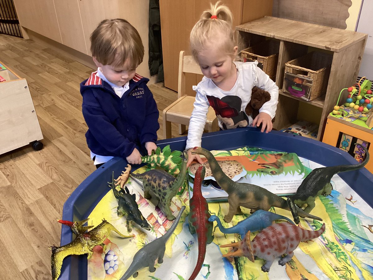 GarswoodNursery's tweet photo. It’s been a great first week in our 2 Year Old provision @GarswoodPrimary #EYFS #LearningThroughPlay #FormingFriendships #DevelopingLanguage #TurnTaking #Sharing #PretendPlay #Books #Stories
Tweet 1/2 https://t.co/1x0FOlwPXk