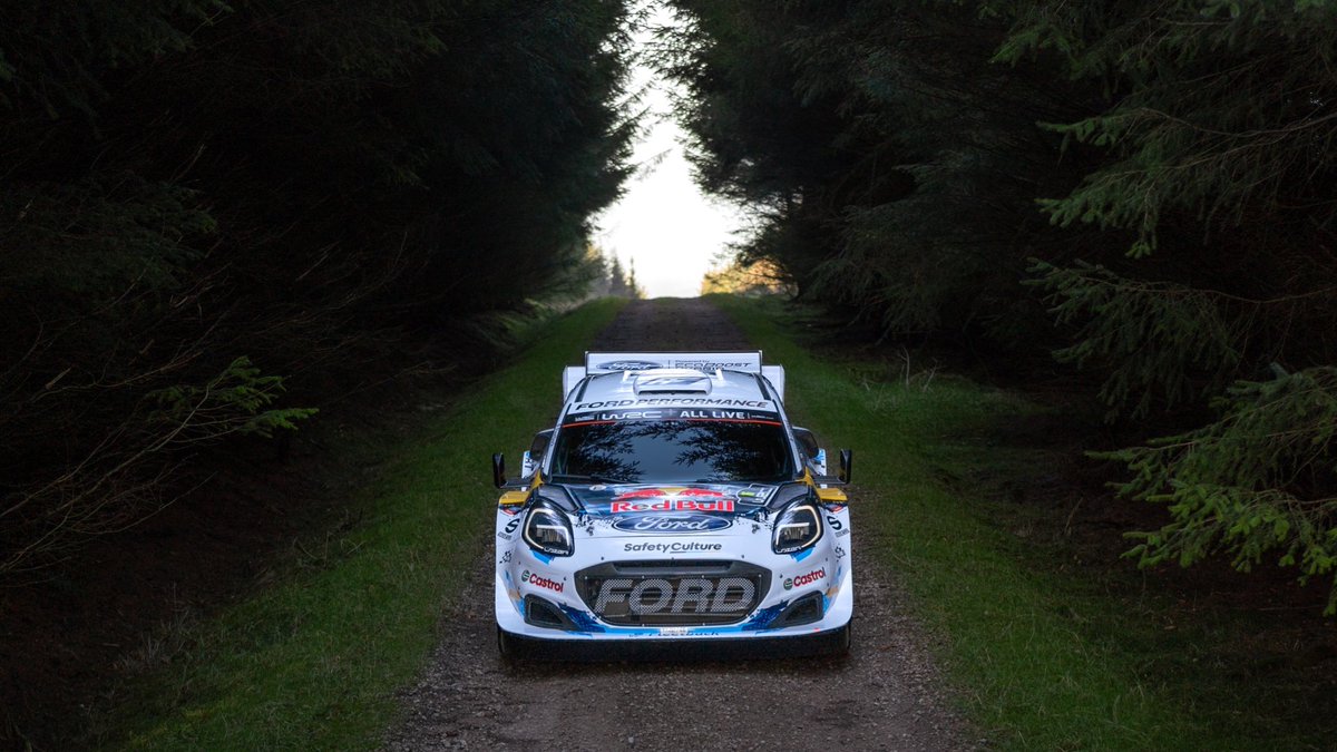 MSportLtd's tweet photo. Out with the old, in with the new 🤩

@FordPerformance @OfficialWRC https://t.co/FYB7DqSZ3r