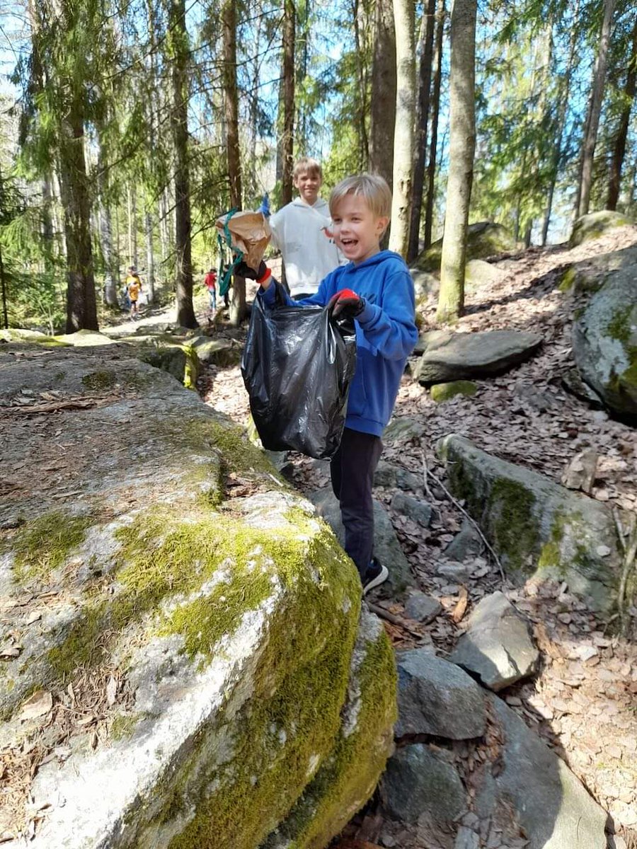 Are you interested in sustainable education and education outside the classroom?

Join a round table on Thusday 31st January from 16:00 to 17:30 CET!
Go to forms.gle/eevVbrSBAjSkpn…

#sustainability #sustainableeducation #EOC #educationoutsideclassroom #teachertraining <a href="/OTTER_EU/">OTTER</a>