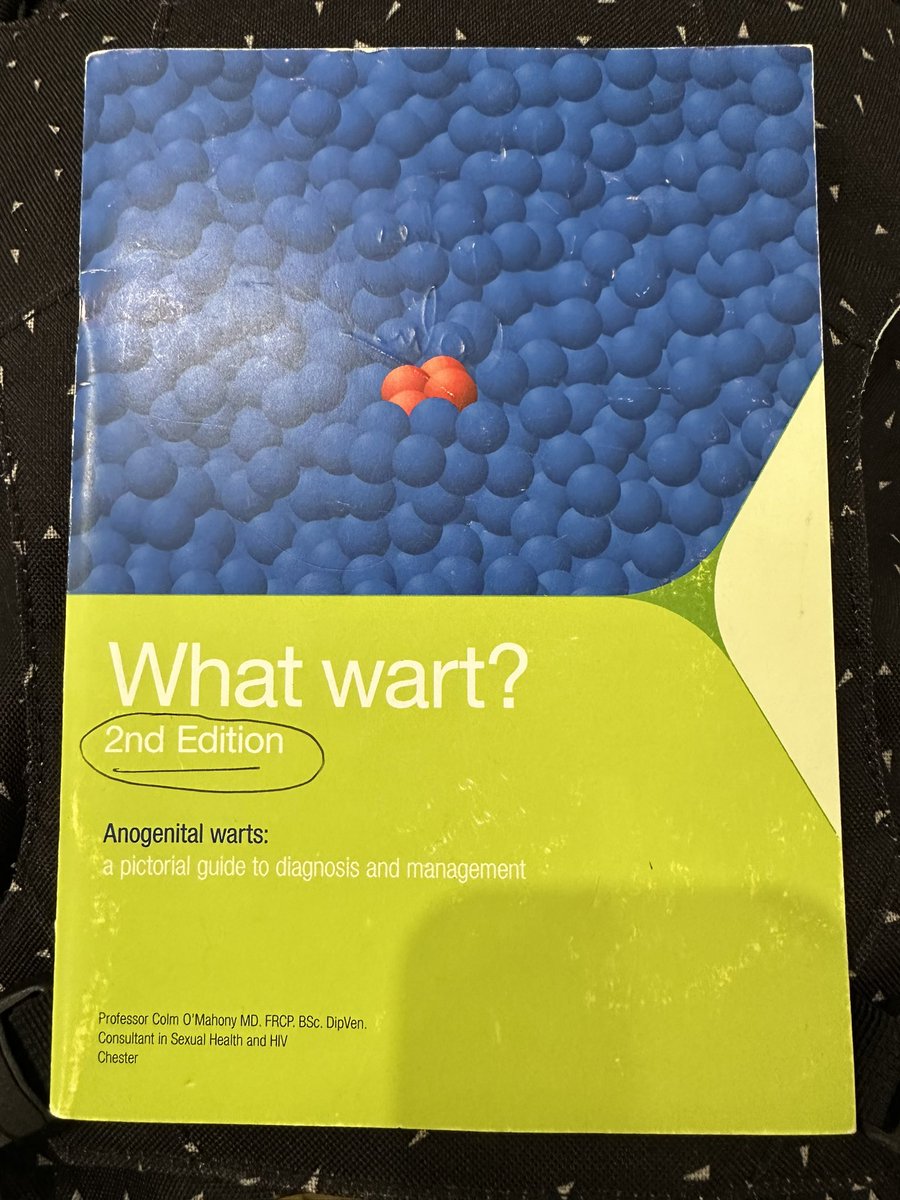 Going on a flight today and by some good fortune have been upgraded to Business class! Felt I should be appropriately businesslike and take my favourite work book to read 🙌 😉 🤩 #LoveGUM