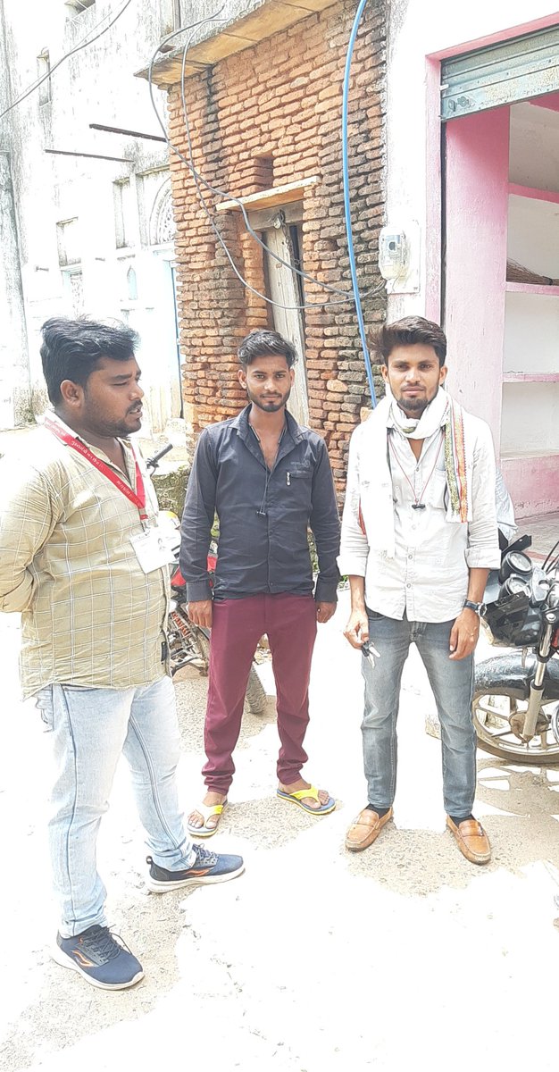जनता की सेवा करना हैं काम हमारा !!
गांव-गांव, गली-गली, हर व्यक्ति तक नाम हमारा!!
सुशासन_का_चित्र 
#मुख्यमंत्रीजनसेवामित्र
 
<a href="/CMMadhyaPradesh/">Chief Minister, MP</a> <a href="/DrMohanYadav51/">Dr Mohan Yadav</a> <a href="/ChouhanShivraj/">Shivraj Singh Chouhan</a>   <a href="/JansamparkMP/">Jansampark MP</a>
<a href="/TheLallantop/">The Lallantop</a> <a href="/MPTakOfficial/">MP Tak</a> <a href="/jagdishDevdaBJP/">Jagdish Devda</a> <a href="/rshuklabjp/">Rajendra Shukla</a> <a href="/AIGGPA/">AIGGPA</a> <a href="/Connect_Lokesh/">Lokesh Sharma</a> <a href="/KailashO/">Kaila Bingham</a>