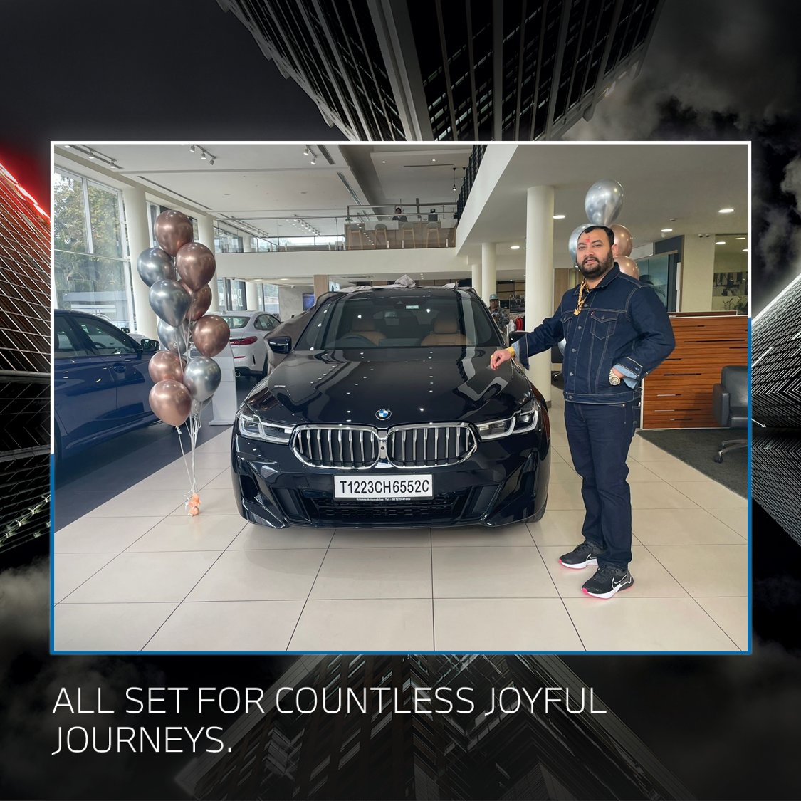 BMWKrishnaAuto's tweet photo. Created for those who have mastered the rules of luxury.
We are delighted to deliver Mr. Prem Singh Bist &amp; Family an experience of JOY and Sheer Driving Pleasure with the new BMW 6 Series Gran Turismo.
Welcome to the exciting world of BMW.
#LuxuryRecrafted #BMW6GT #BMW6Series https://t.co/LiwYCb0diu
